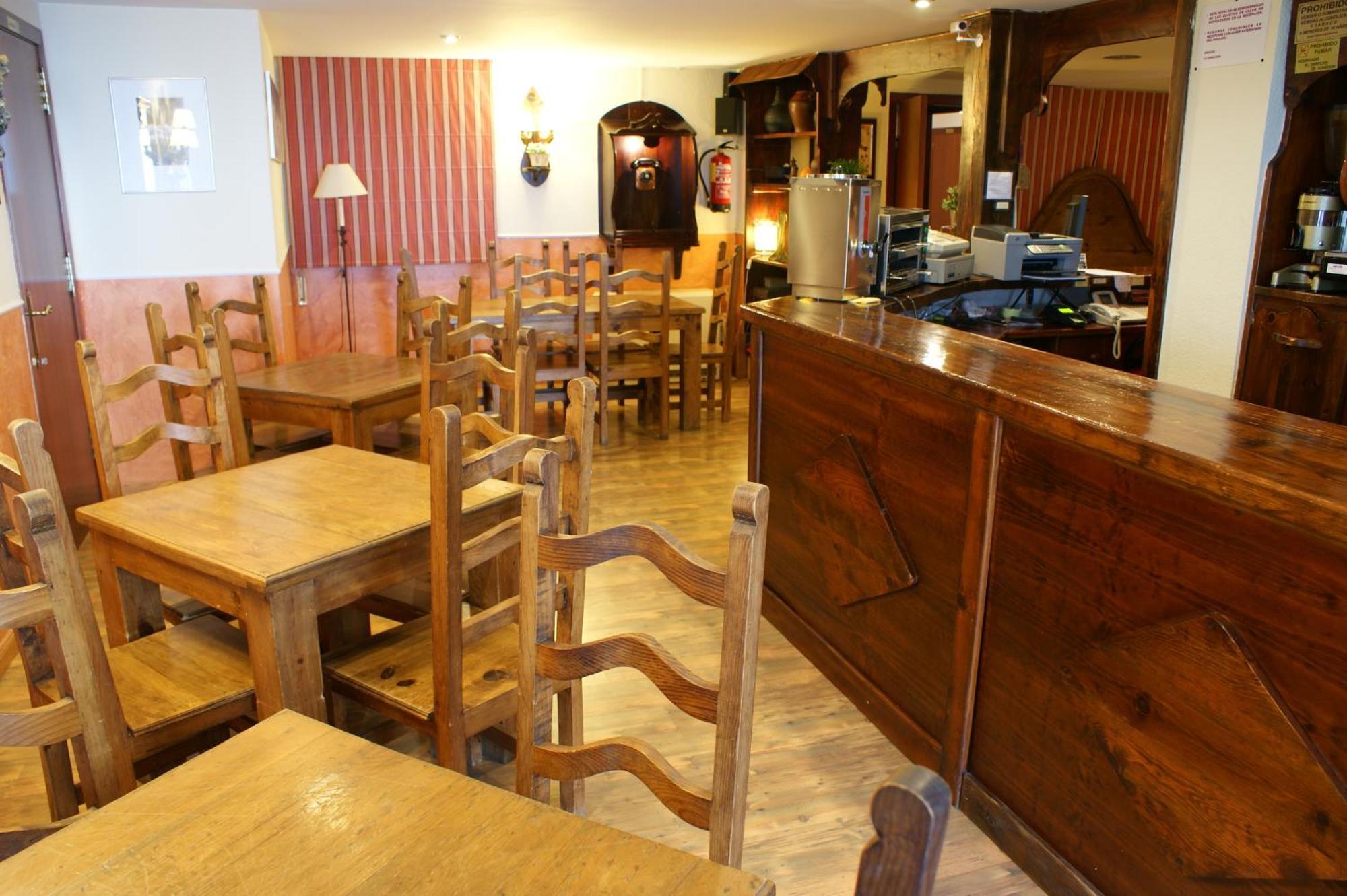 Hotel La Posada Broto Extérieur photo